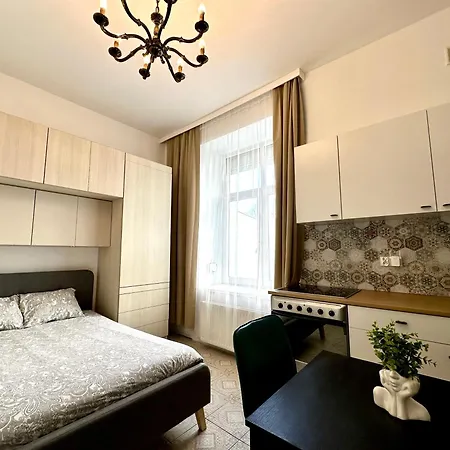 7-7-6 Appartamento *